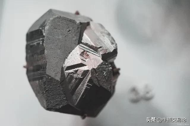 铁矿石市场深度解析，最新评论与市场走势探讨
