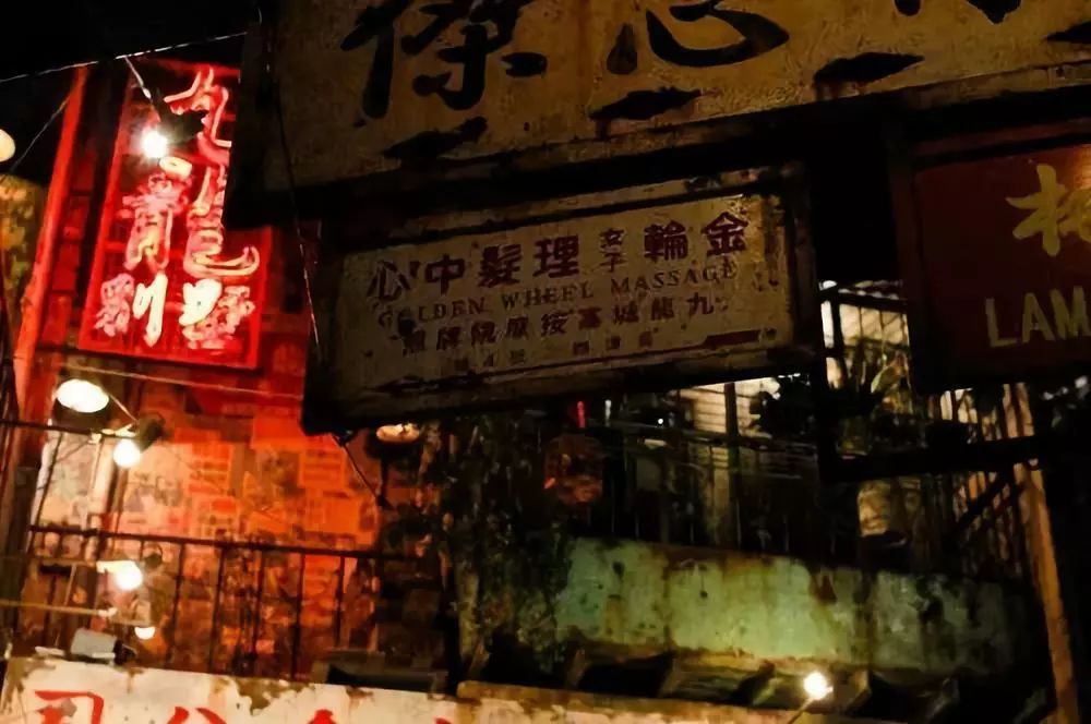 刘溢最新作品揭秘,小巷中的独特风味小店