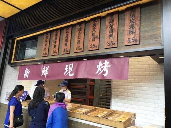 刘溢最新作品揭秘,小巷中的独特风味小店